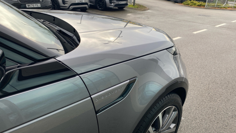 Land Rover Discovery 3.0 D350 Dynamic SE 5dr Auto Diesel Station Wagon